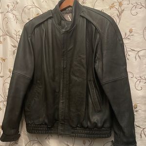 Alfani 100% Leather Shell mens Jacket. Mint Condition